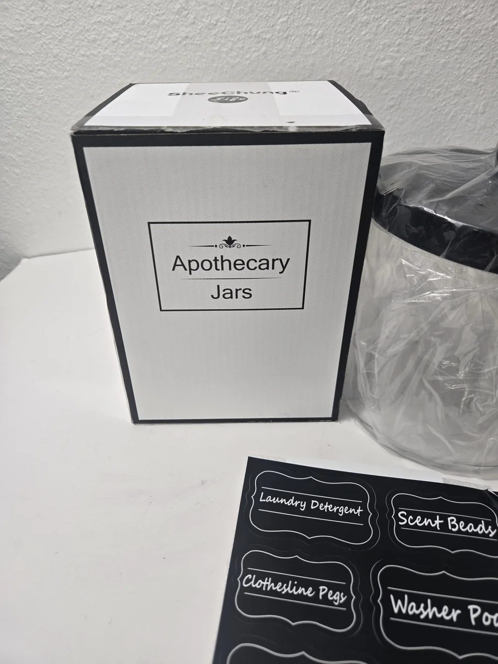 Apothecary Glass Storage Jar with Black Lid - Clear